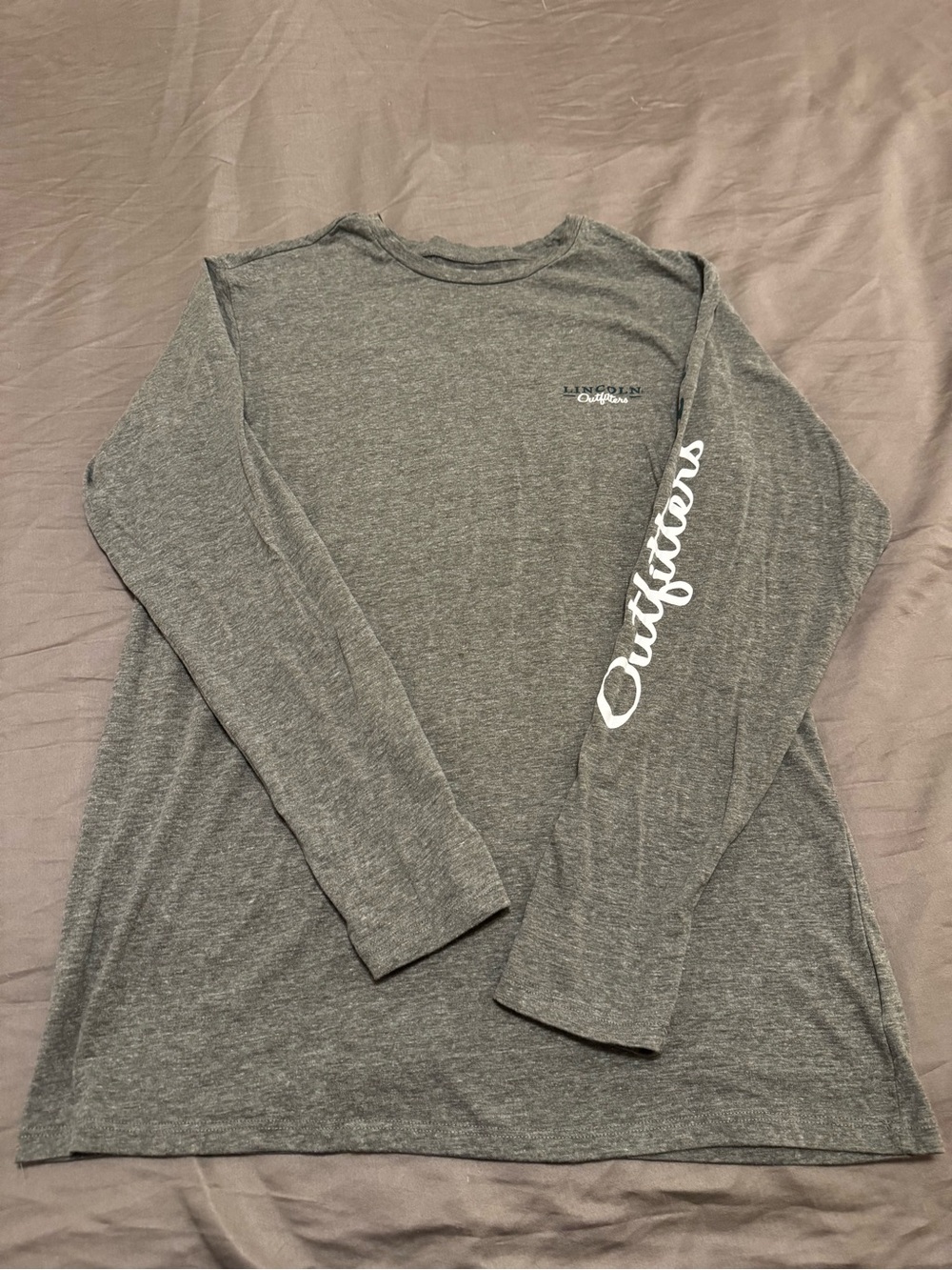 Lincoln Outfitters Heather Gray Crew Neck Tee